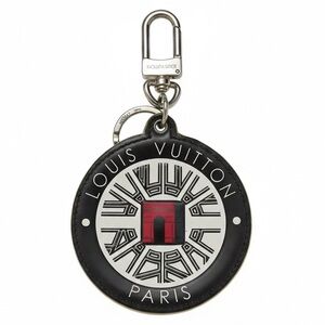 Louis Vuitton LV World Tour Illustre Round Keychain Bag Charm NEW/ COA